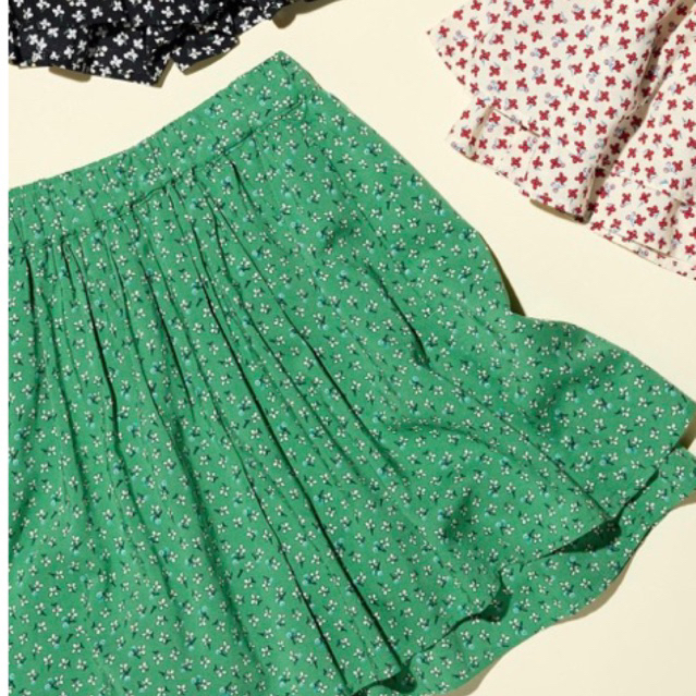 Uniqlo Skort Rok Celana preloved