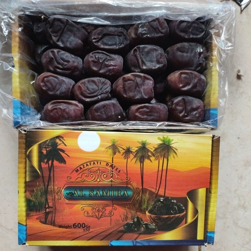 

KURMA ANGGUR AL SAMIRA 600 GR KEMASAN BOX - KURMA ANGGUR AL SAMIRA