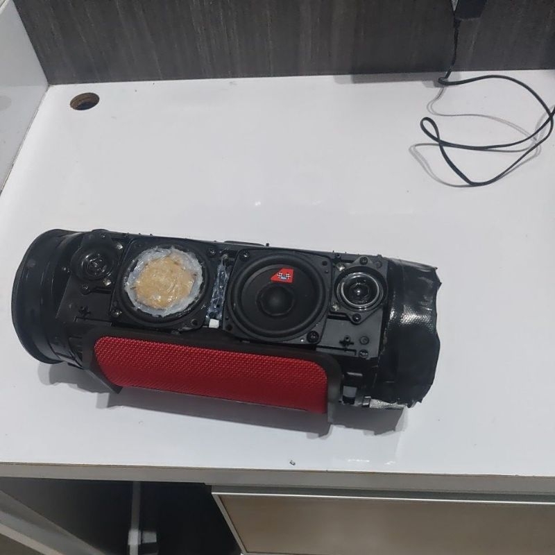 jbl xtreme 1 kondisi tidak bagus