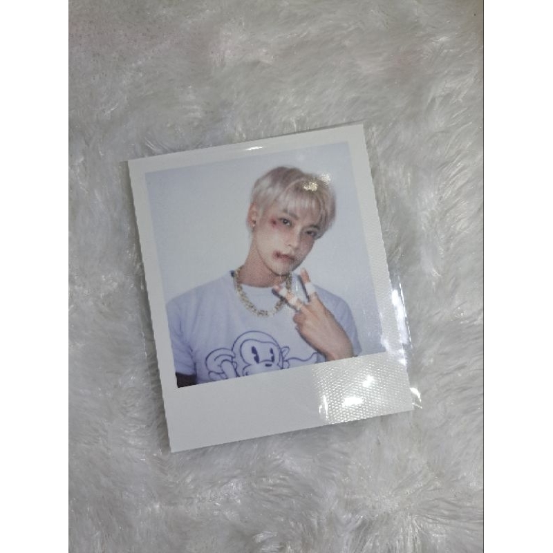 SEASON GREETING NCT 127 2025 JOHNNY SET FOLDED POSTER POLAROID DOYOUNG SG NCT 127 2025