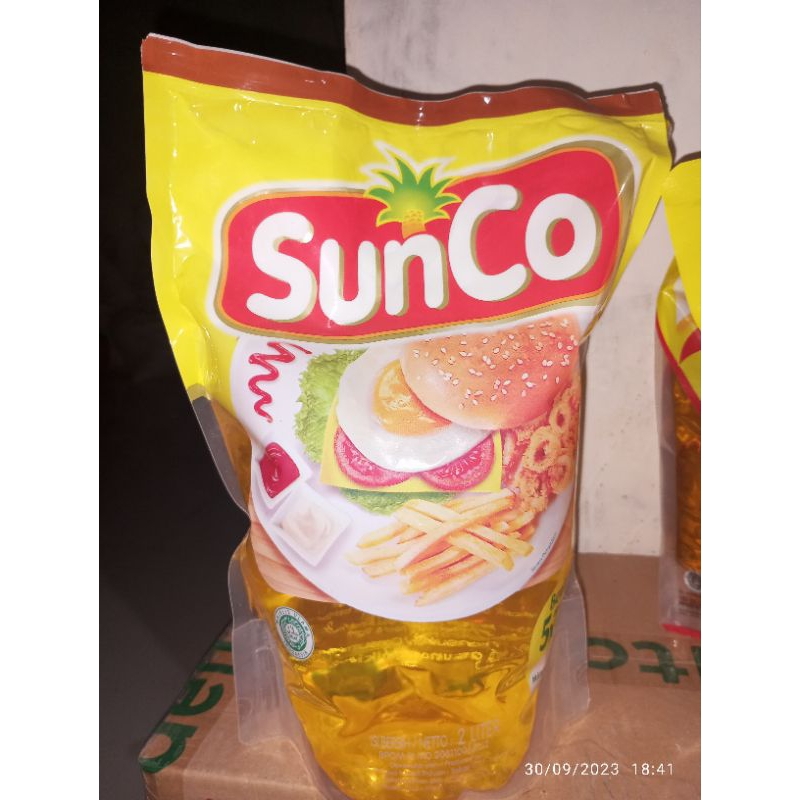 

minyak goreng sunco 2L