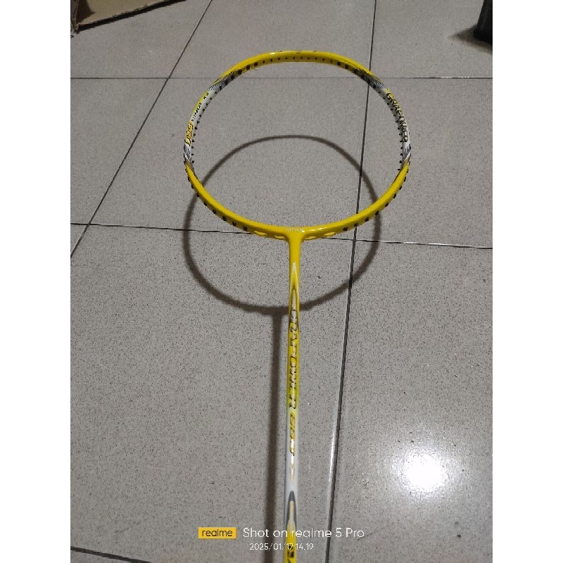 Raket lawasan Gosen Grapower 680