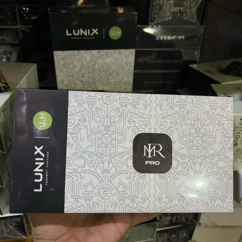 

Terlaris Papebos #M+/#R) Kertas Hvs A4 75 gr / 1 Box Bonus Bubble Wrap Plus Dus