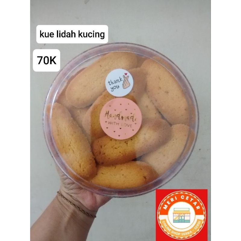 

kue kering lidah kucing