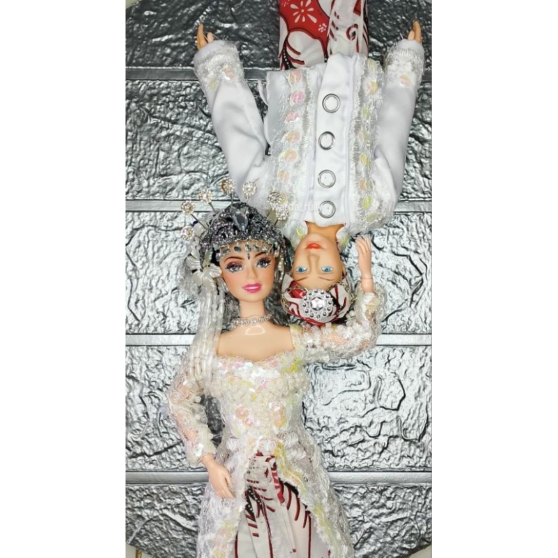 baju pengantin boneka barbie adat sunda warna putih  couple ken dan barbie