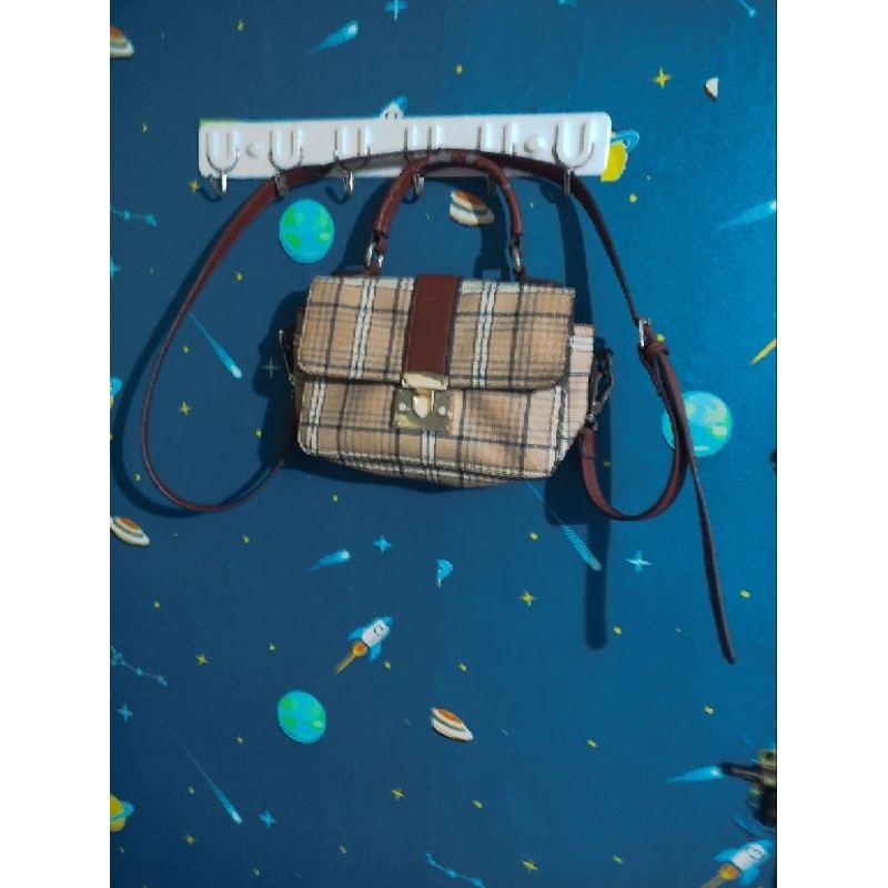 Preloved tas selempang wanita Enji