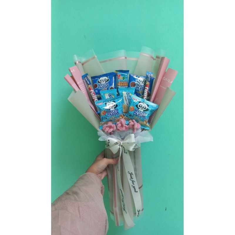 

buket snack || buket wisuda || snack || hadiah wisuda || buket || bouquest || hadiah ulang tahun|| buket custom