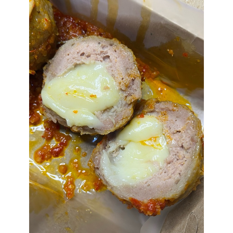 

BAKSO MOZZARELA MERCON by@sazifoodies.id
