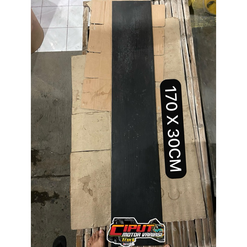 KARPET KARET LUMPUR BELAKANG MOBIL TRUCK UKURAN 170 CMx 30 CM