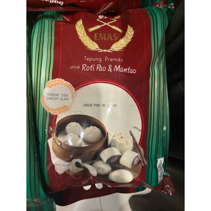 

TEPUNG TERIGU BOGASARI CKE CAKRA KEMBAR EMAS PAO MANTAO 5 kg