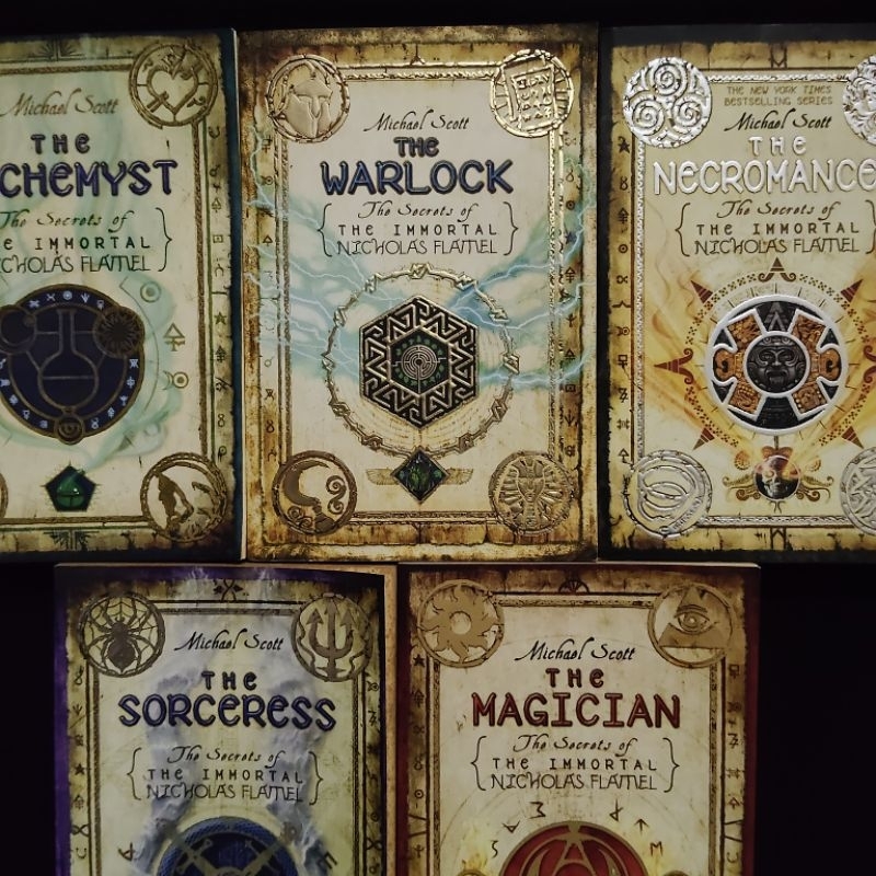 Buku Original • Novel The Secret Of The Immortal Nicholas Flamel - The Necromancer • Alchemyst • Sor