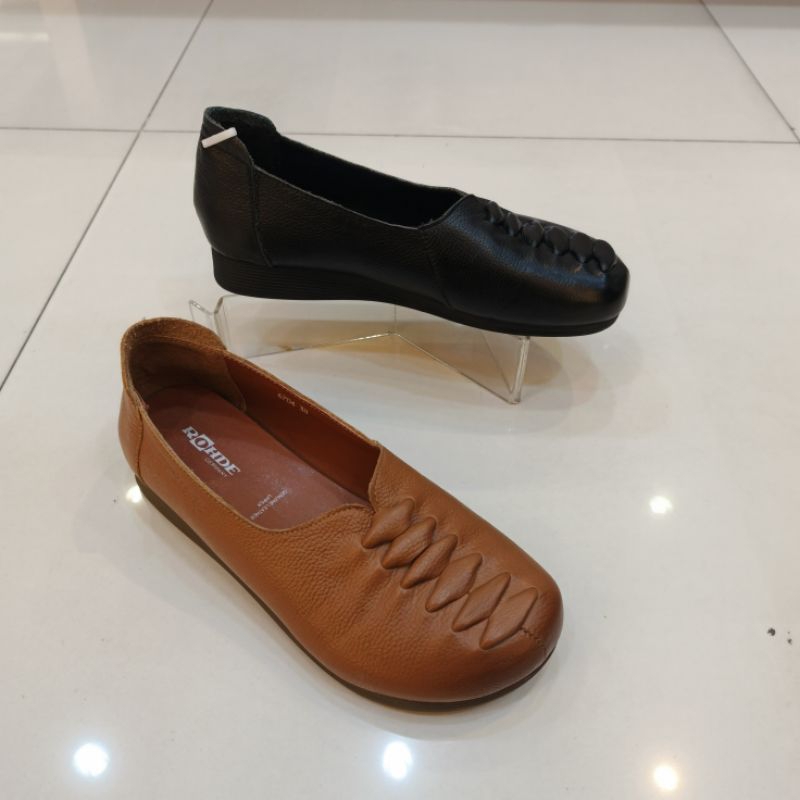 Sepatu kulit  slip on wanita Rohde ladies 6704