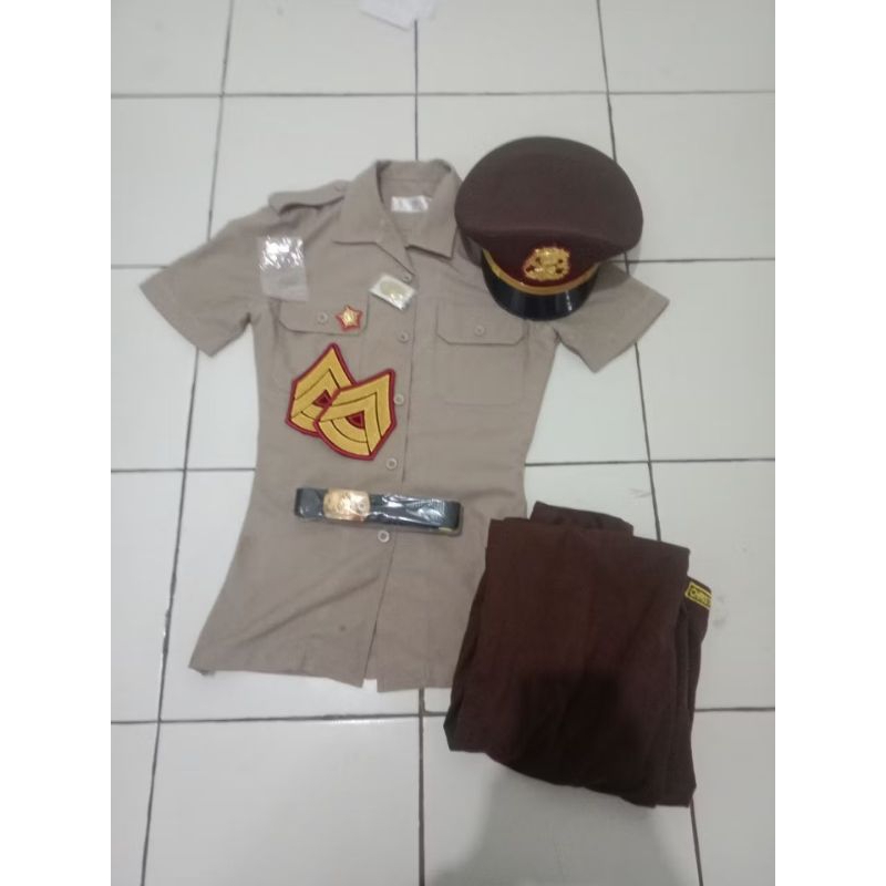 BUAT FASHION SHOW/KARNAVAL!!! PAKET 1 LENGKAP PDH AKPOL, CELANA PDH, PET AKPOL, PANGKAT AKPOL TINGKA