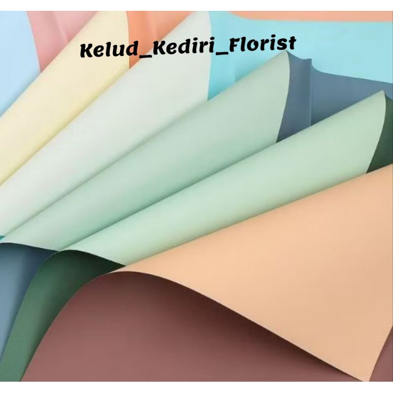 

Flower Wrapping Cellophane Kertas Buket Part 2 Cellophane 2Warna Korean Wrapping Flower Free Packing