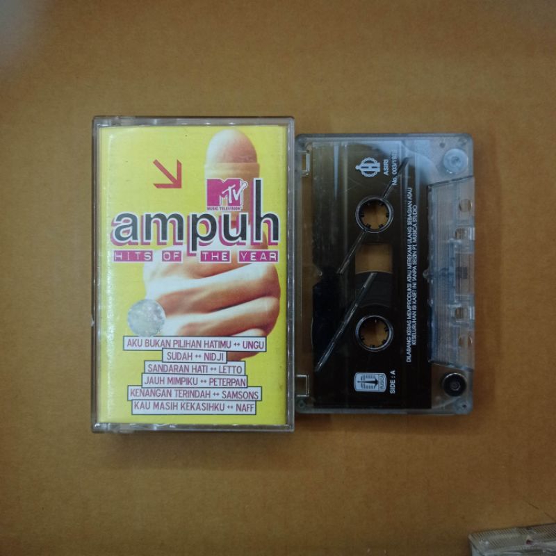 Kaset kompilasi MTV Ampuh