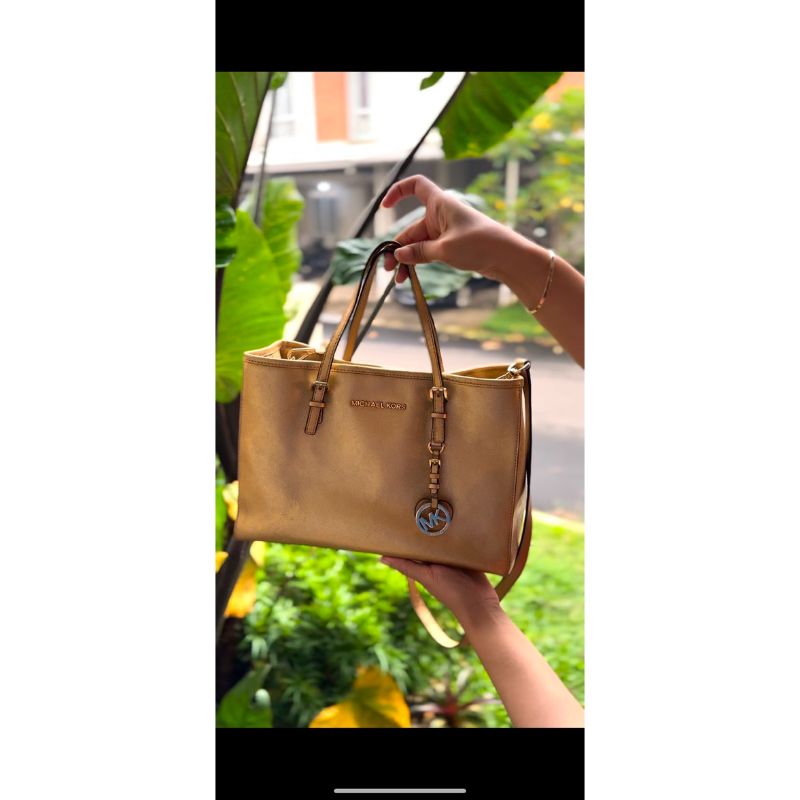 PRELOVED MK bag Michael Kors bag gold Original