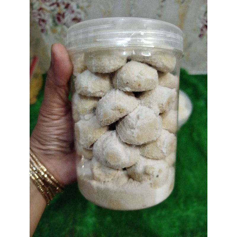 

kue salju gurih manis