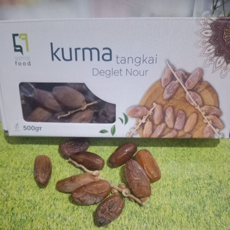 

Kurma tangkai 500 gr