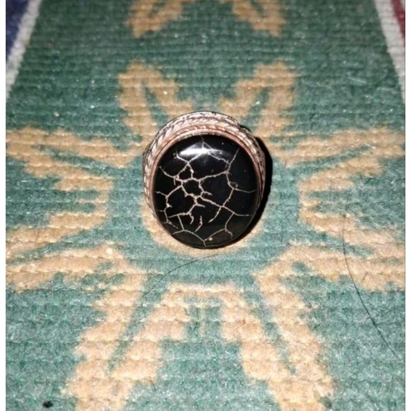 Batu cincin badar besi semeru lumajang asli urat tunggal kura kuning emas badar besi semeru urat cep