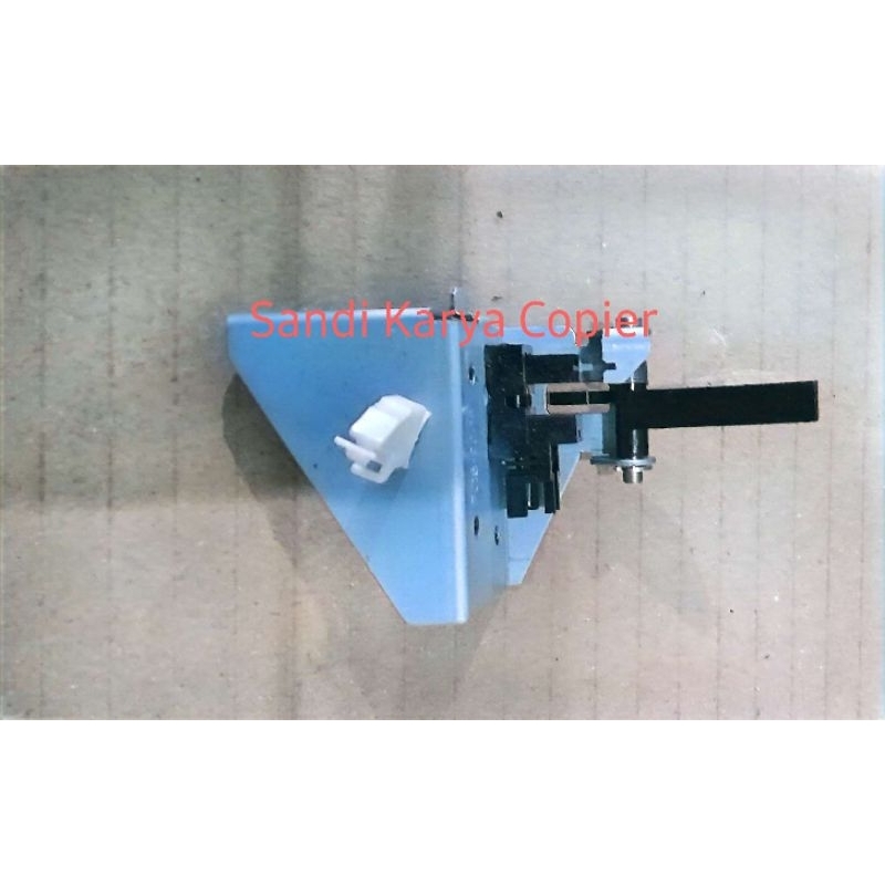 LEVER / TUAS SENSOR Fixing Unit BODY IRa 6075/6275/6575