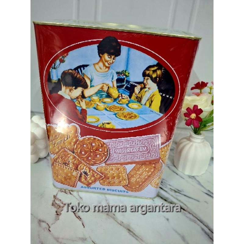 

Khong Guan Biscuit Assorted Kaleng 1600g