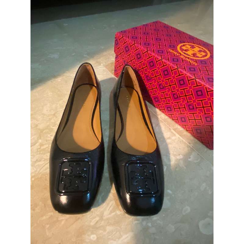 Tory Burch Georgia Ballet Wrinkle Calf Leather Size 8