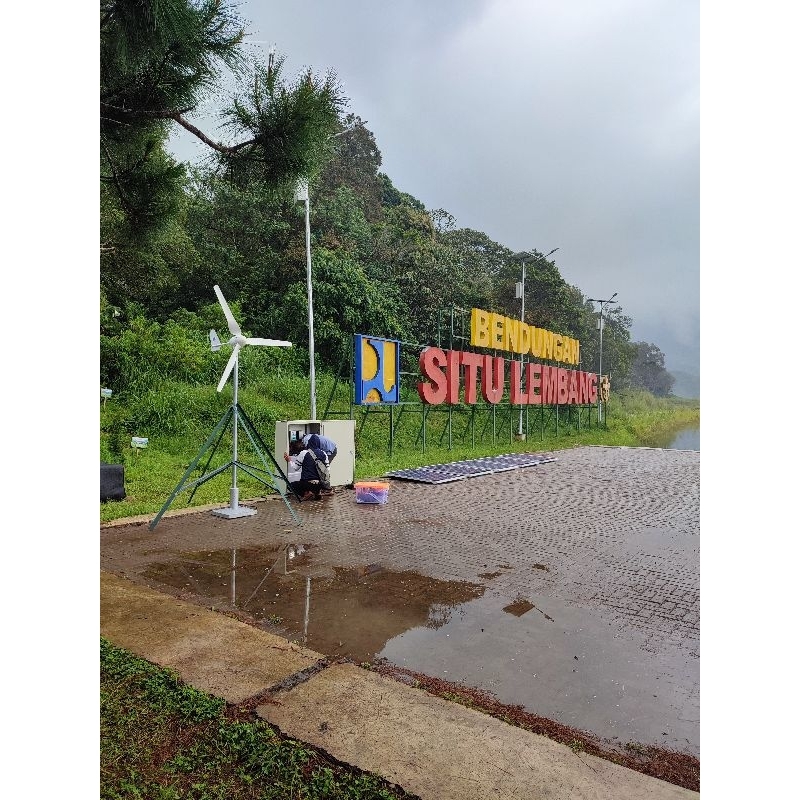 Generator Wind Turbine Turbin Angin 2000W Pembangkit Listrik Tenaga Bayu PLTB