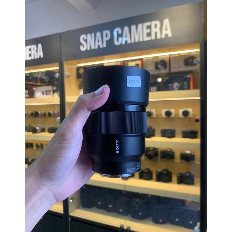 Lensa Sony 85mm f1.8 Fe