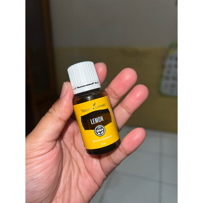 Lemon Essential Oil YoungLiving