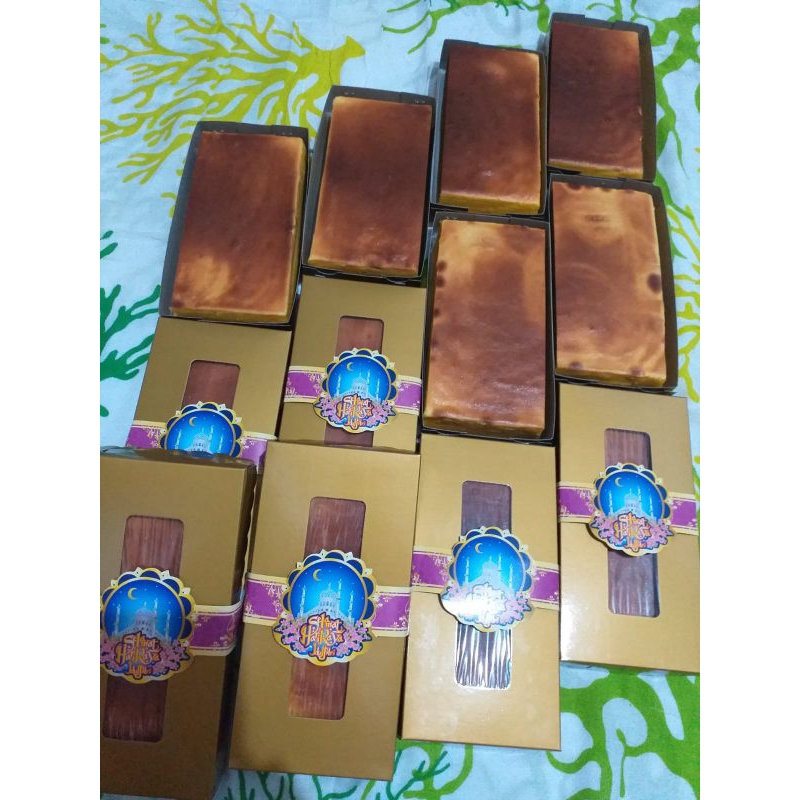 

Home Bakery Lapis Legit Ukuran 20cm x 10cm