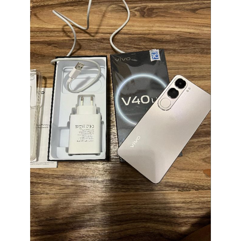 vivo v40 lite 8/256gb second