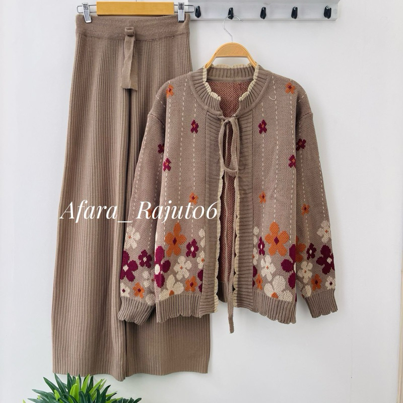 Oneset Rissda Cardigan Rajut Motif Tali Pita Bunga Setelan Celana Kulot Premium Wanita Lengan Panjan