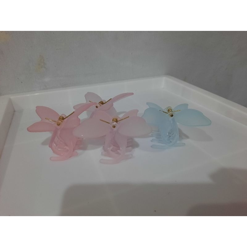 jedai rambut cakar 4 / Jepitan rambut wanita hair pin kupu kupu - 1 set isi 4