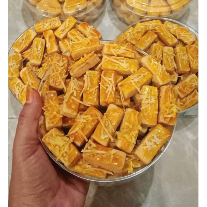 

KASTANGEL KUE KERING HOMEMADE KUE LEBARAN PREMIUM KEMASAN 500GR