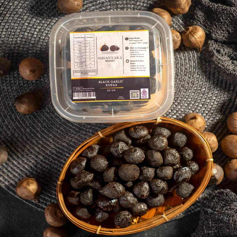 

Nusantara Premium Class Black Garlic Solo Kupas - Bawang Hitam Nusantara Kupas 250 Gram - Original Premium Class 100%