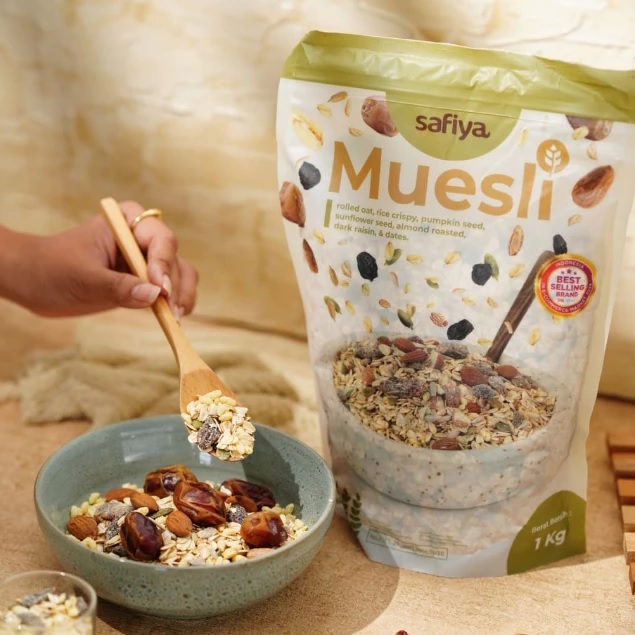

Multigrain Safiya Muesli Fruit and Seed 500Gr Sereal Sehat Original Diet