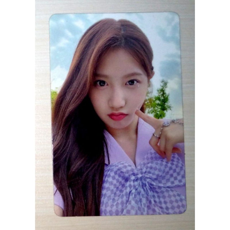 Official Photocard CSR Seoyeon Album Sequence : 7272