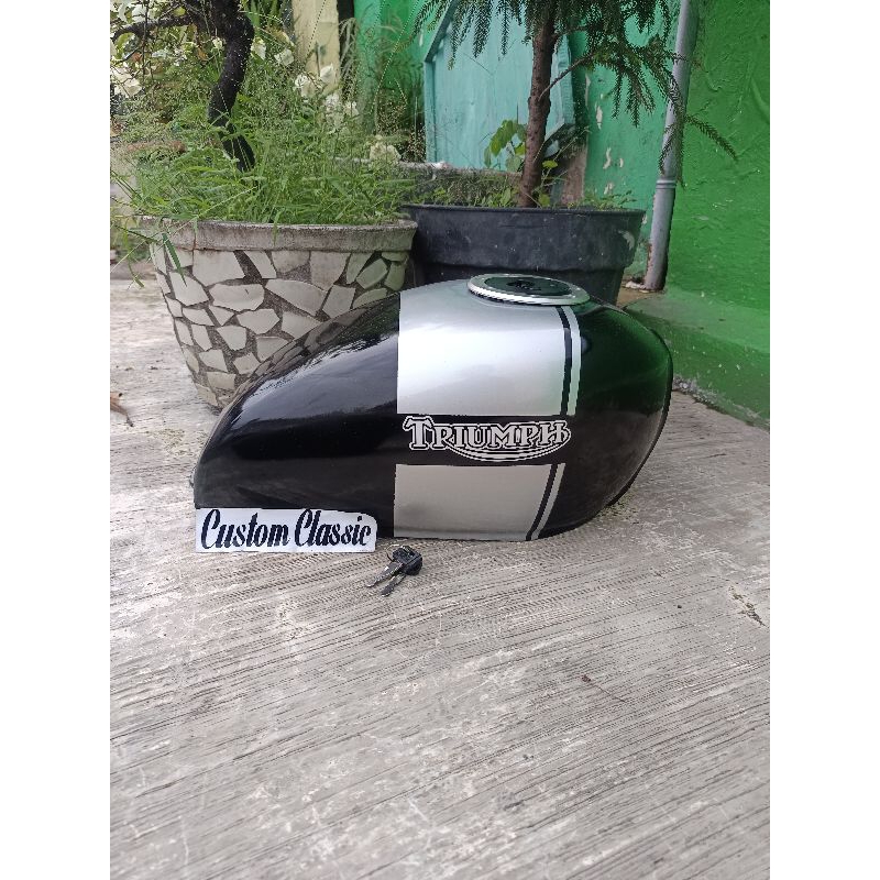 Tangki Motor Custom. Japstyle Tutup Ninja Caferacer Triumph  Bober Brastyle Thunder Scorpio Byson Ti