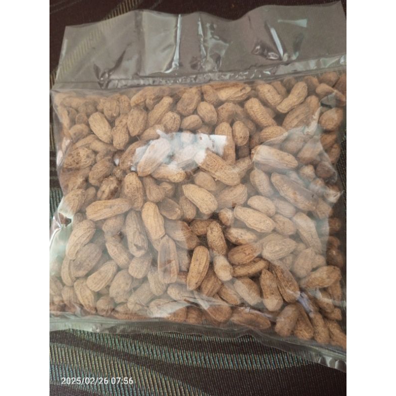 

kacang goreng pasir