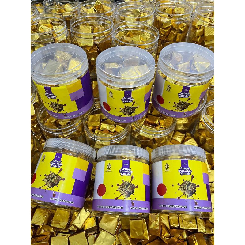 

coklat crispy pistacio kunafe
