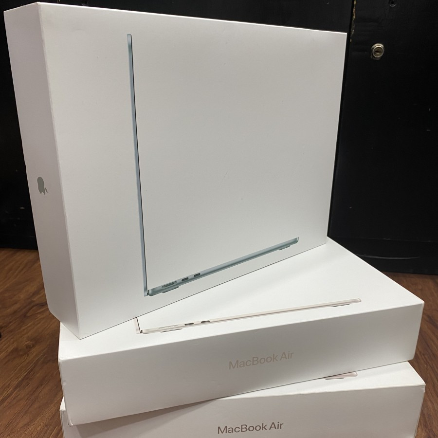 

Box | Kardus Apple For Macbook Air 13-inch A2681 Chip M2