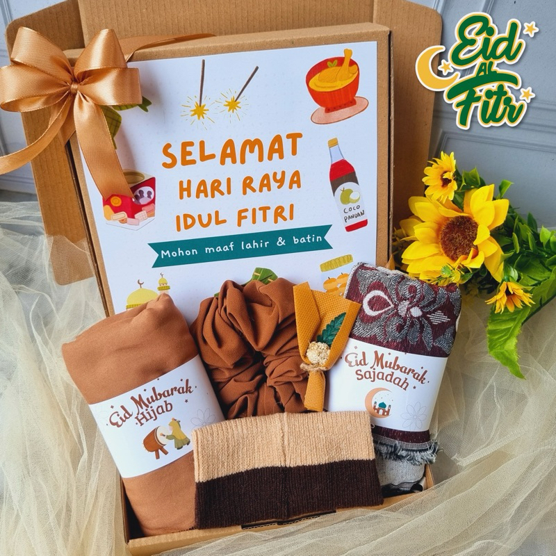 

Hampers Lebaran Idul Fitri / Kado Lebaran Hijab Sajadah Peci / Giftbox Ramadhan ( KAIA )