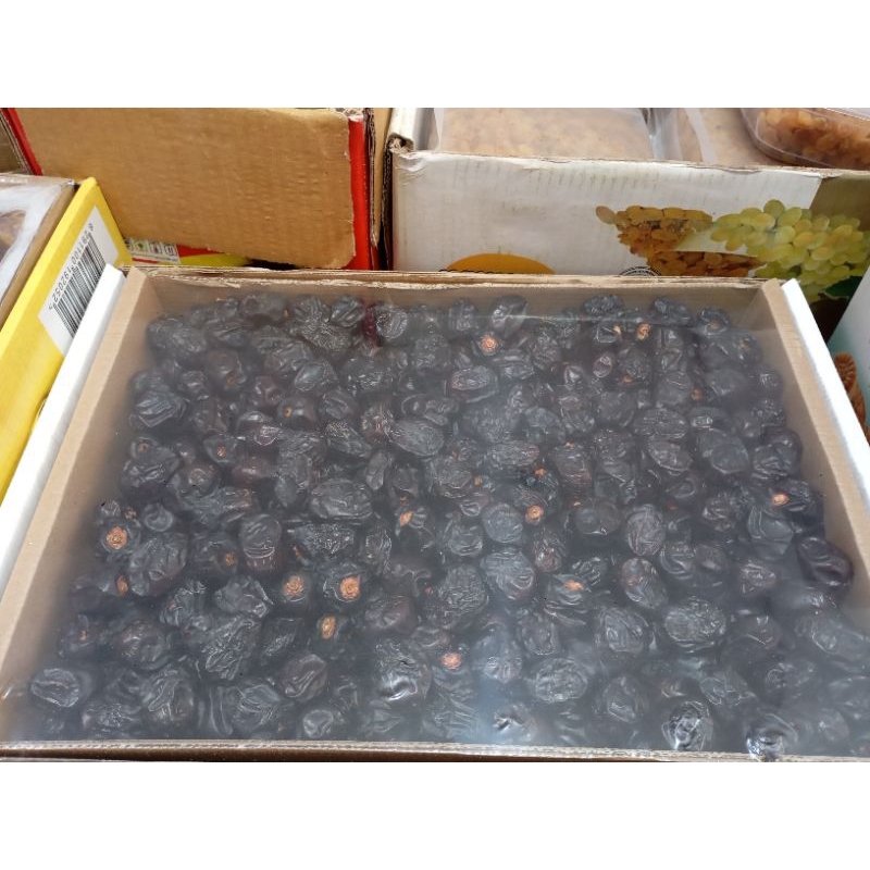 

Kurma Ajwa madinah wrapping 3kg