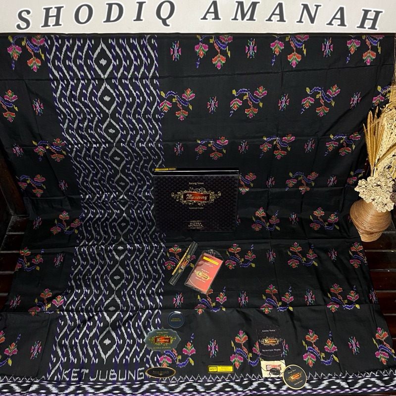 Sarung Ketjubung Sutra spunsilk MST PLS Mesres Sutra Mustamin