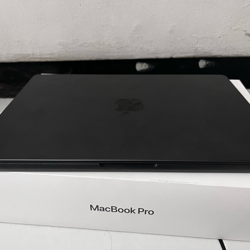 Macbook Pro M4 16/512 Space Black