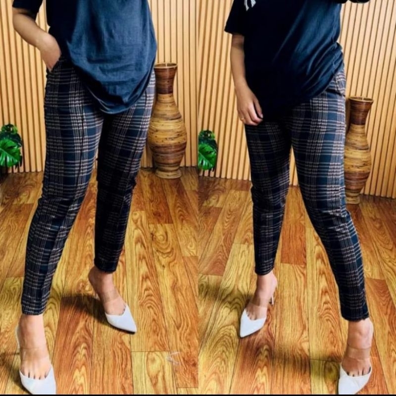 Celana Legging Motif Kotak-Kotak-Celana panjang Wanita Jumbo