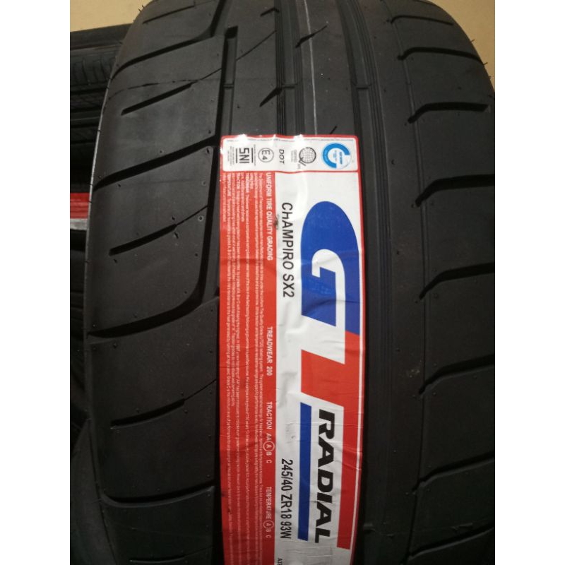 Ban Champiro SX2 245/40 R18 GT Radial