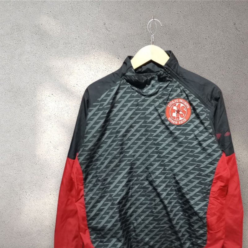 Tracktop Mizuno Second Brand