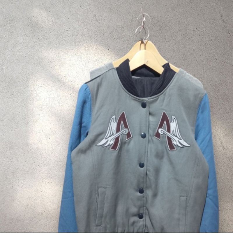 Varsity Major League Baseball Second Brand