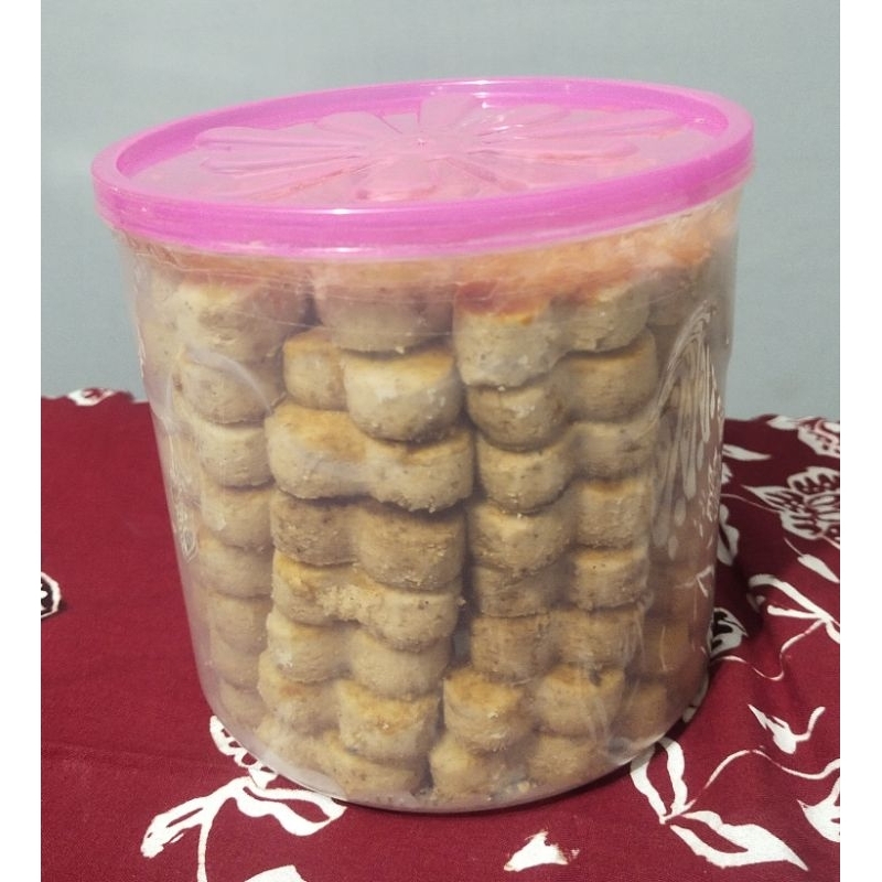 

KUE KACANG KERING FAIKA HOMEMADE 1 KG